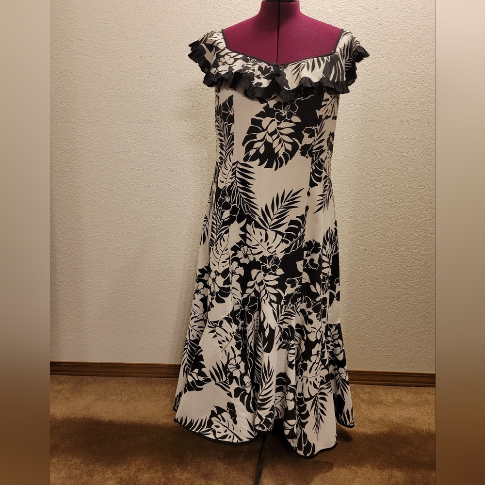 Hand Sewn Hawaiian Dress Sz. XL